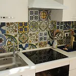 Palazzo Manzoni Apartamento *