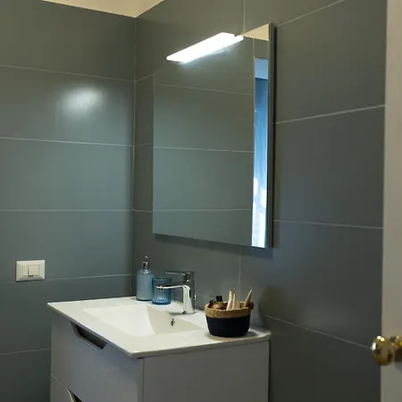 Palazzo Manzoni * Bari