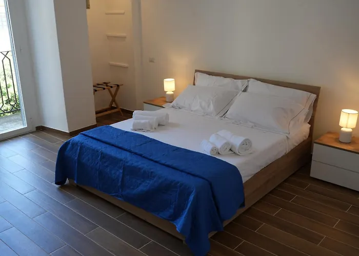 Palazzo Manzoni * Bari